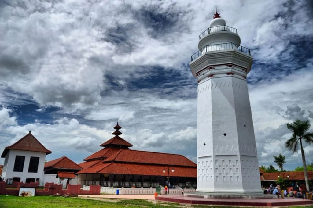 Destinasi Wisata Banten Lama 1024x682